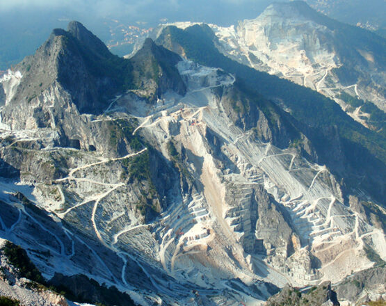 cararra marble quarries private tours