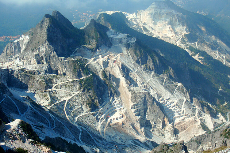cararra marble quarries private tours