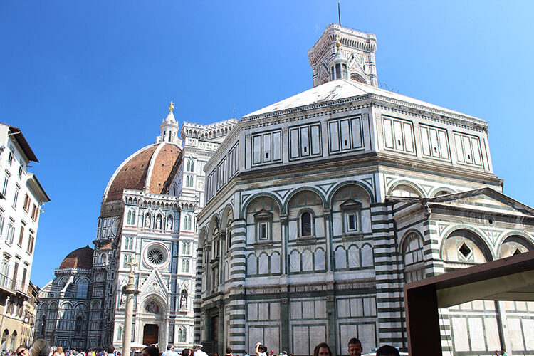 itinerari e visite guidate per adulti, il centro religioso di firenze