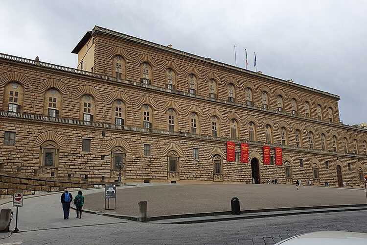 visite guidate a firenze per adulti, itinerari classici, palazzo pitti e oltrarno